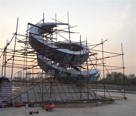 许昌玻璃钢大型园林雕塑