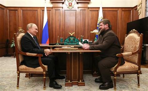 车臣总统与普京的关系
