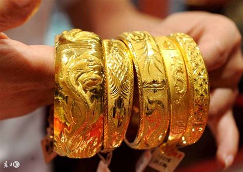 迪拜买一条黄金项链多少钱