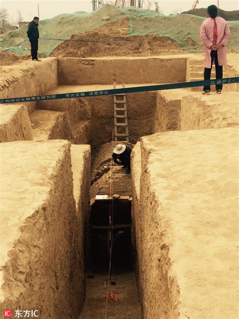 郑州发现4处古墓