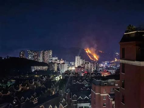 重庆涪陵山火几小时灭火