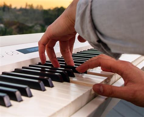 钢琴自己可以调音