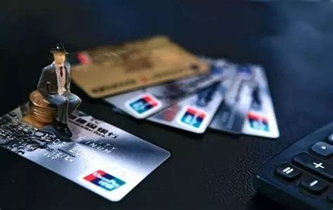 银行卡流水高容易办信用卡吗