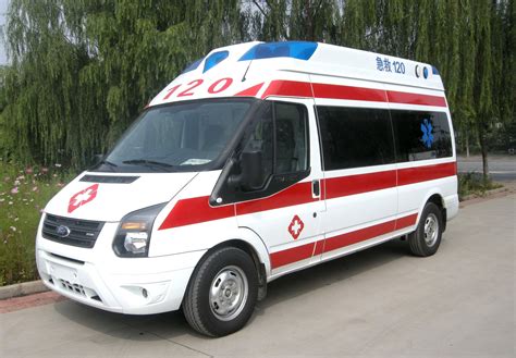 锦州市120急救车
