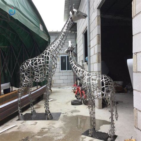 镜面不锈钢动物长颈鹿雕塑
