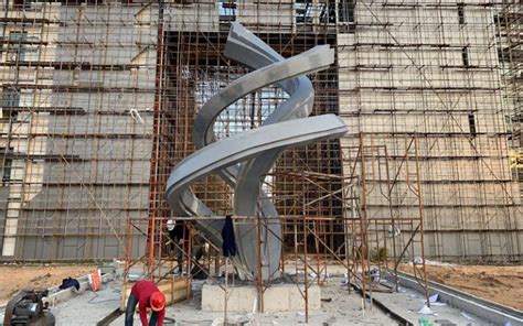 阳江不锈钢雕塑施工