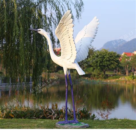 阳江玻璃钢动物雕塑推荐货源