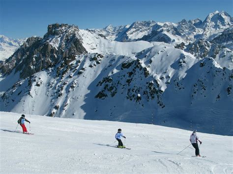 阿尔卑斯滑雪场在哪个国家