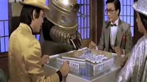 陈百祥和机器人打麻将