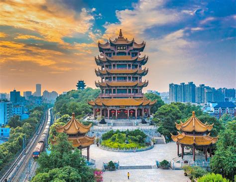 黄鹤楼位于中国哪个省份