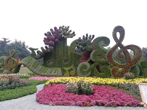 黑龙江仿真绿雕雕塑
