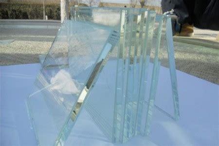 黑龙江钢化玻璃多少钱