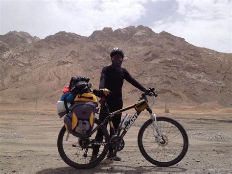 11岁小伙骑车去西藏