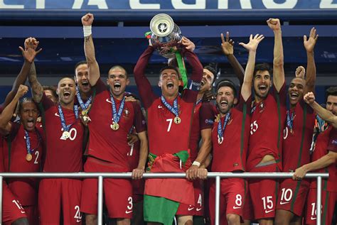 16年葡萄牙欧洲杯夺冠