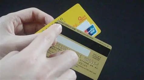 17岁可以自己单独办长沙银行卡吗