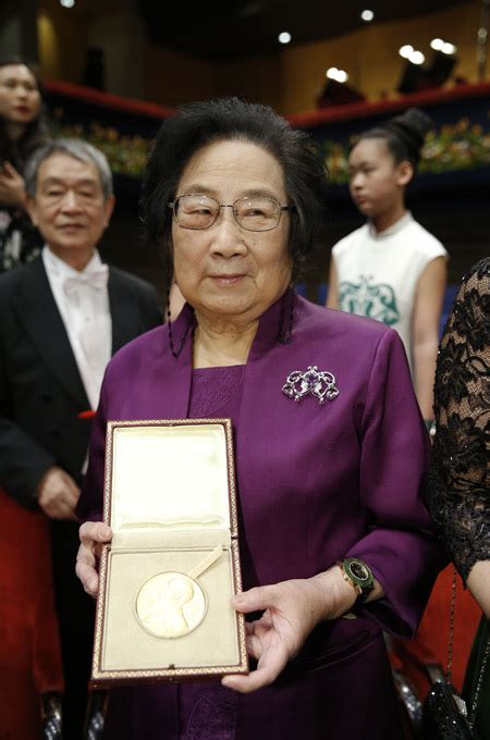 2012年10月11日中国有人获得诺贝尔奖
