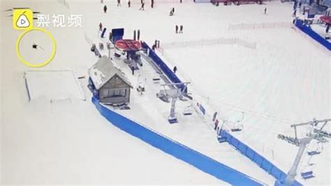 24岁小伙滑雪摔死