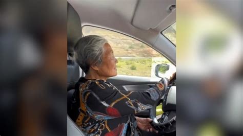 78岁男孩自驾西藏