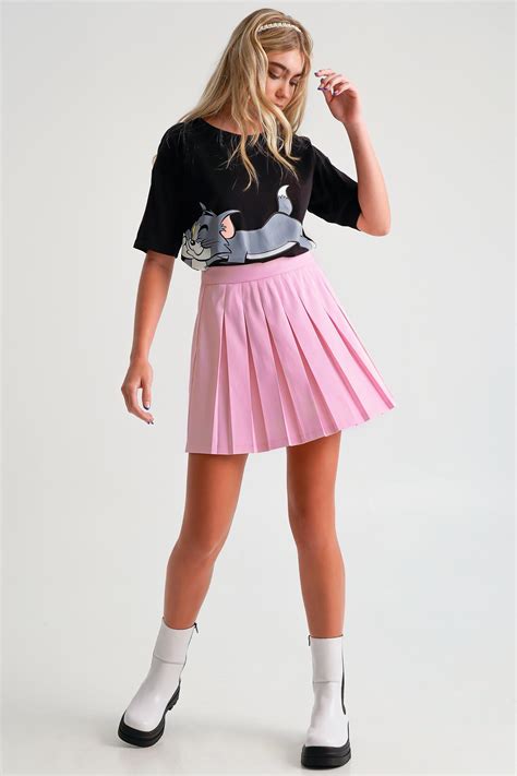 how much is the skirt