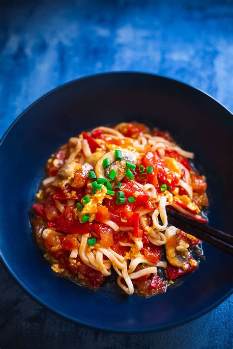 how to make tomatoes noodles