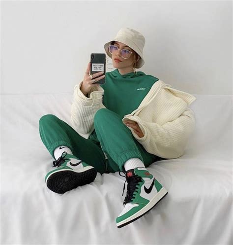 luckygreen outfit